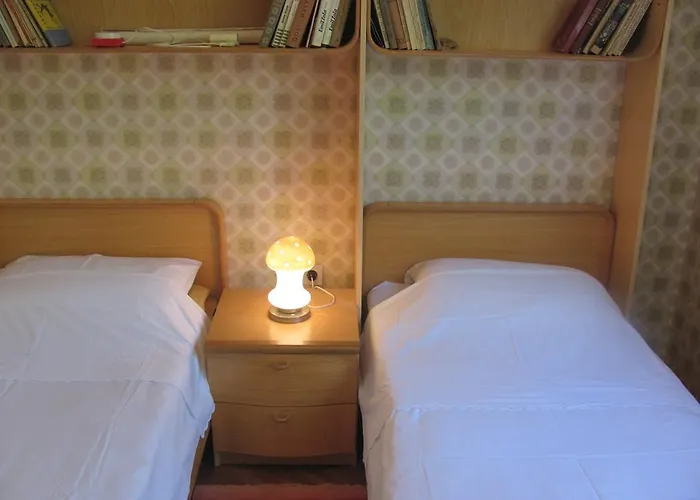 Ana & Marko-island Nyaraló *