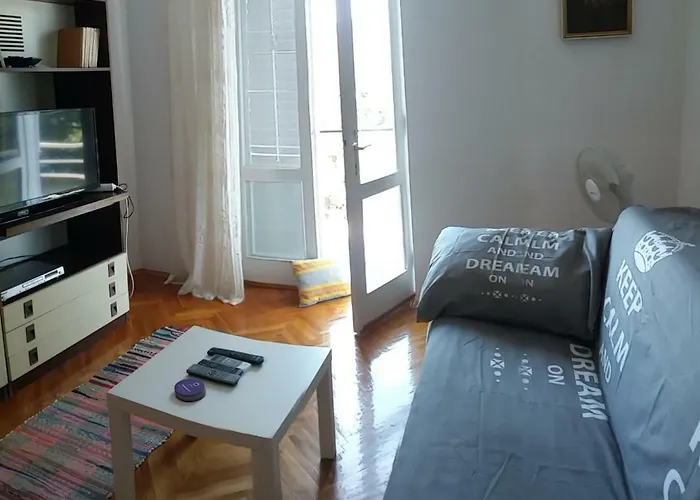 Ana & Marko-island Nyaraló Osljak